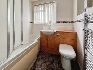 Bathroom- click for photo gallery